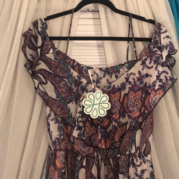 High-Low Dress - Picture 2 of 5